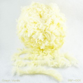 ไหมพรมขนเฟอร์ ซิลค์กี้ ซอฟท์ (Silky Soft Fur) สีครีมวนิลา (Cream Vanilla)